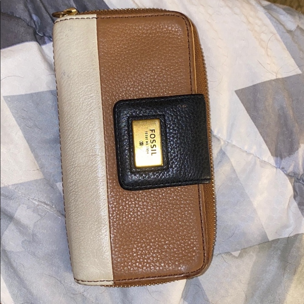 Fossil Wallet